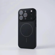 AG Glass Case With MagSafe — iPhone 17 Pro Max — Black